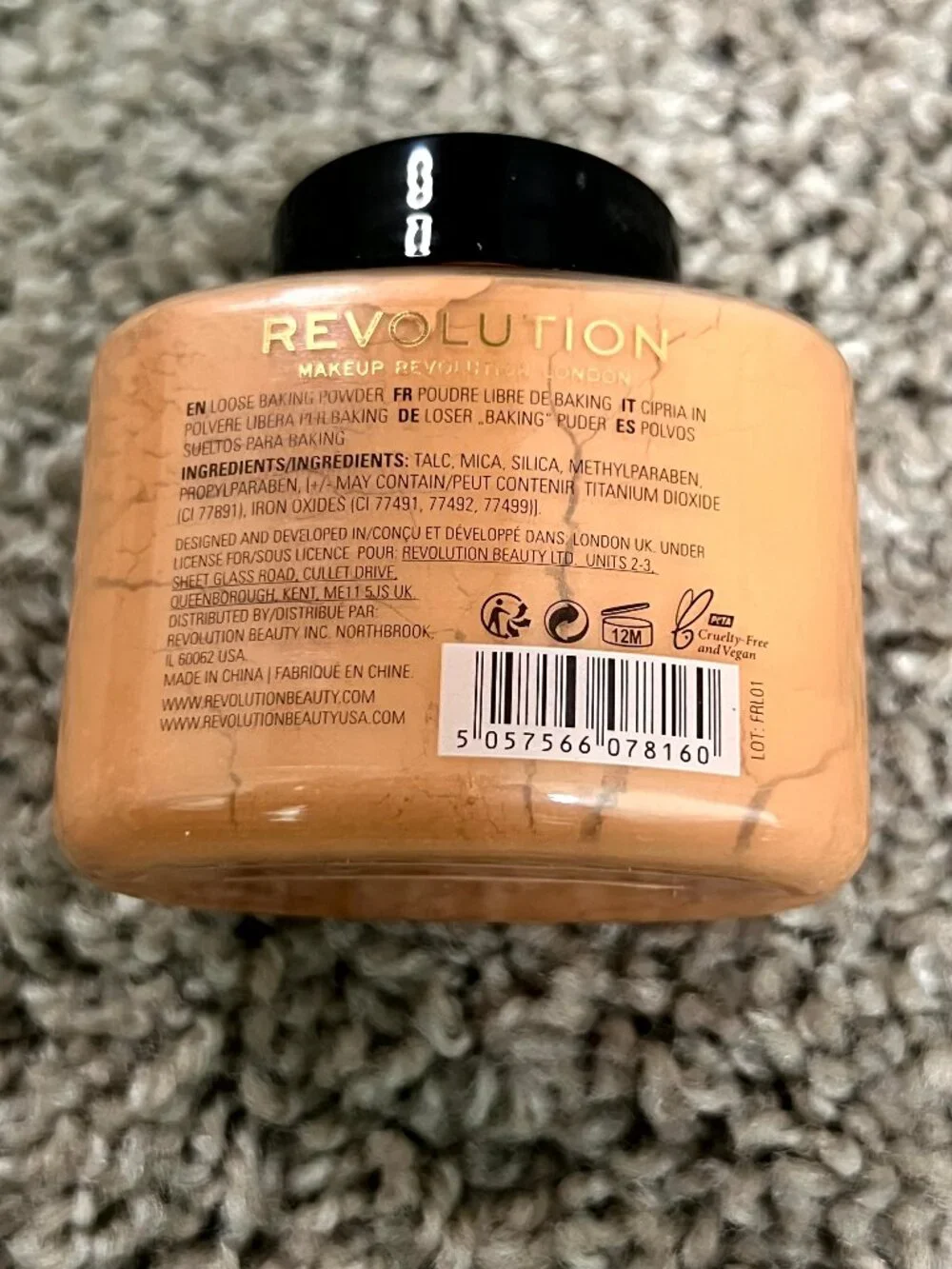 Revolution Loose Baking Powder Peach